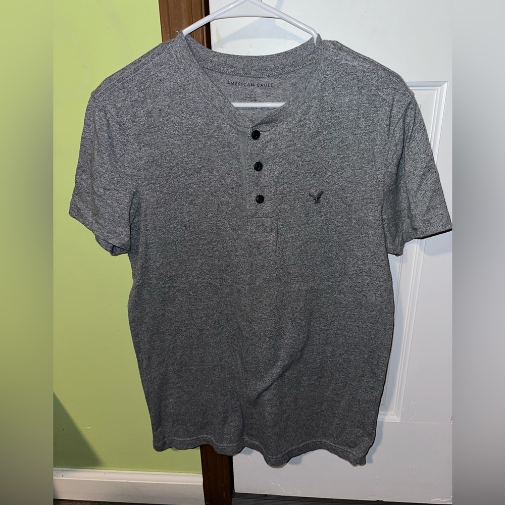 American Eagle Shirt